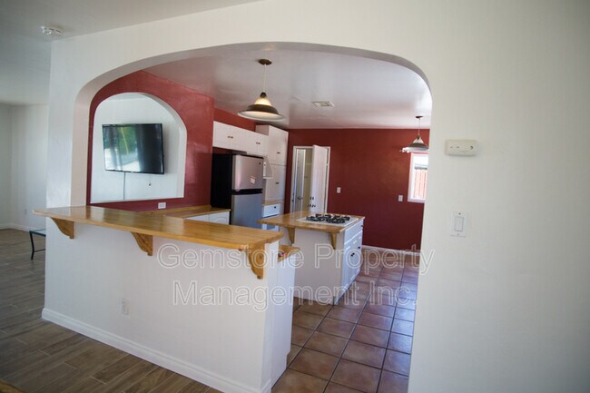 6241 Adobe Dr San Diego, CA 92115 photo 3