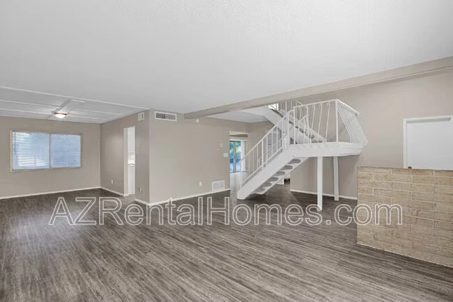 966 E La Jolla Dr Tempe, AZ 85282 photo 5