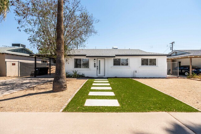 7823 E Culver St Scottsdale, AZ 85257 photo 2