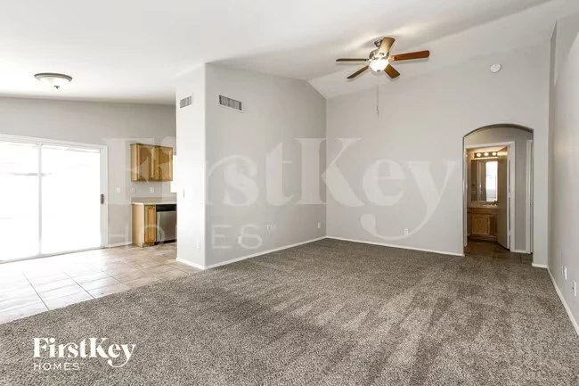 3609 W Tina Ln Glendale, AZ 85310 photo 3