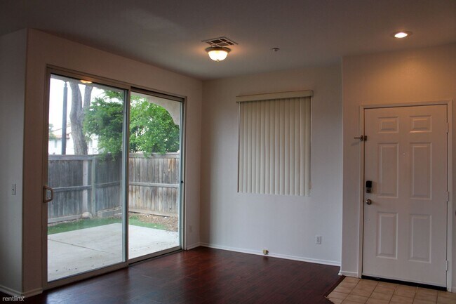 30308 Pelican Bay Ln Murrieta, CA 92563 photo 5