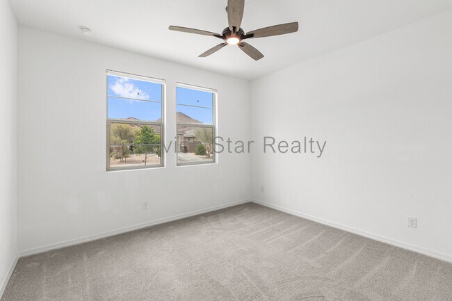 4238 Nora Dr San Tan Valley, AZ 85144 photo 5