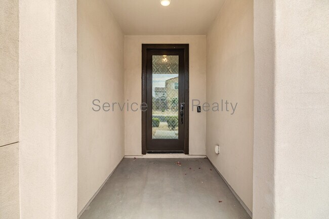 4238 Nora Dr San Tan Valley, AZ 85144 photo 3