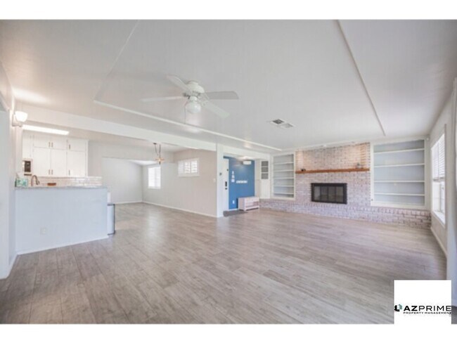1838 E Hazelwood St Phoenix, AZ 85016 photo 4