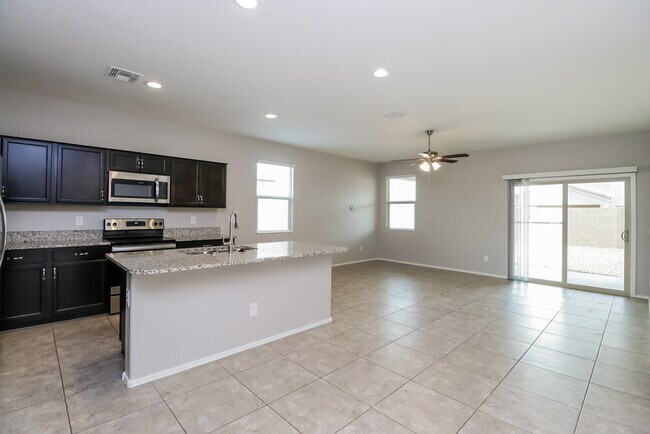 5161 E Wallace Wy San Tan Valley, AZ 85143 photo 4