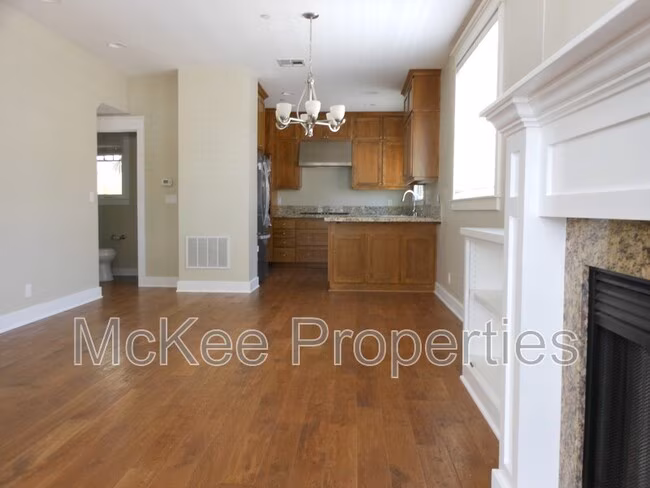 269 D Ave Coronado, CA 92118 photo 4