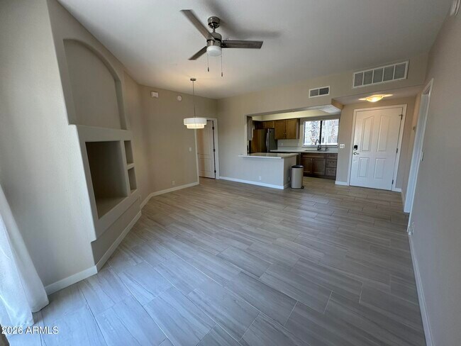 10401 N Saguaro Blvd Fountain Hills, AZ 85268 photo 3