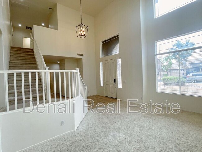 2970 E Santa Rosa Dr Gilbert, AZ 85234 photo 5