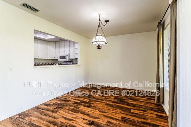 2107 David Dr Escondido, CA 92026 photo 5