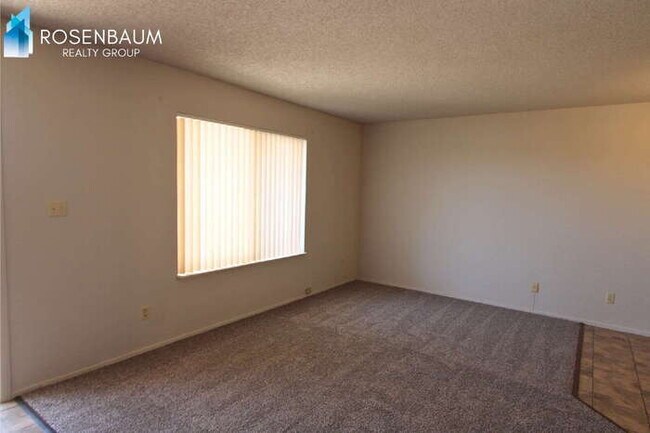 1020 N Pueblo Dr Casa Grande, AZ 85122 photo 2