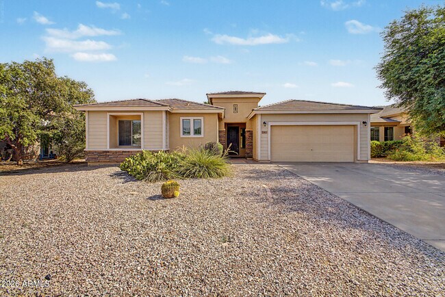 2465 W Quick Draw Way photo 2