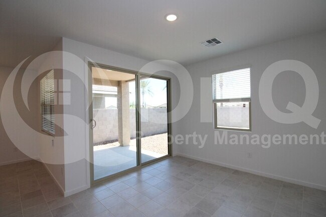 35255 W San Pedro Dr Maricopa, AZ 85138 photo 5