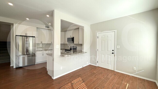 14452 S 40th St Phoenix, AZ 85044 photo 4