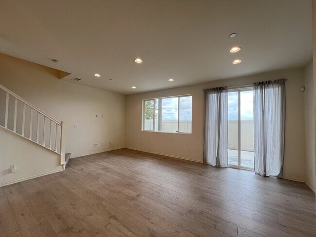 5513 San Roberto San Diego, CA 92154 photo 4