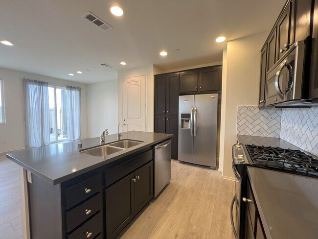 5513 San Roberto San Diego, CA 92154