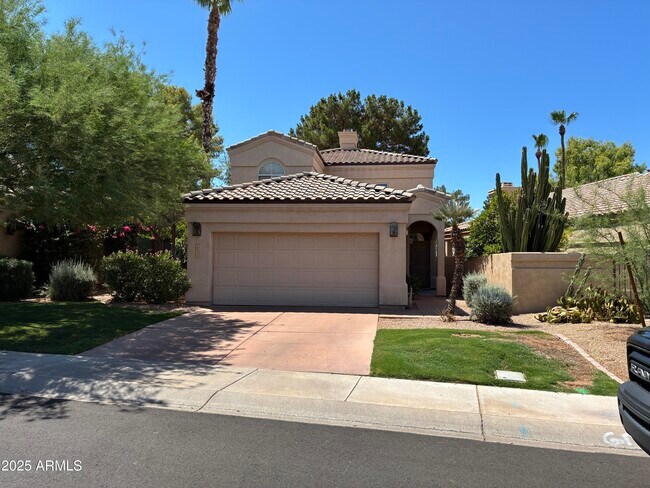 7891 E DESERT COVE Avenue photo 2
