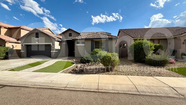 4927 W Magdalena Ln Phoenix, AZ 85339 photo 3