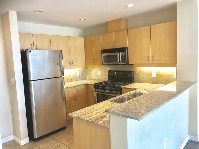 300 W Beech St San Diego, CA 92101