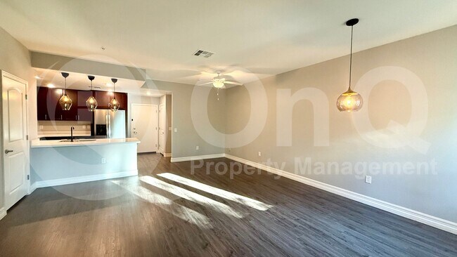2821 S Skyline Dr Mesa, AZ 85212 photo 5