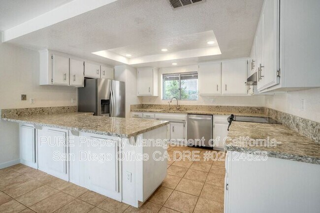 24940 Abalar Way Ramona, CA 92065 photo 2