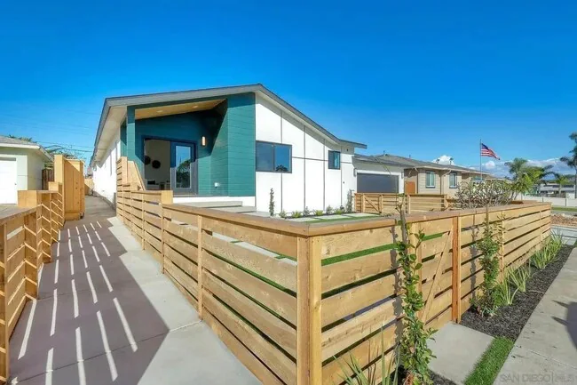 436 Date Ave Imperial Beach, CA 91932 photo 4