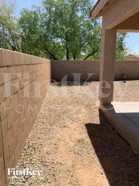 17623 W Cavedale Dr Surprise, AZ 85387 photo 2