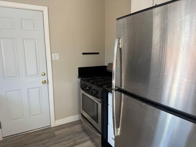 522 N Ditmar St Oceanside, CA 92054 photo 5