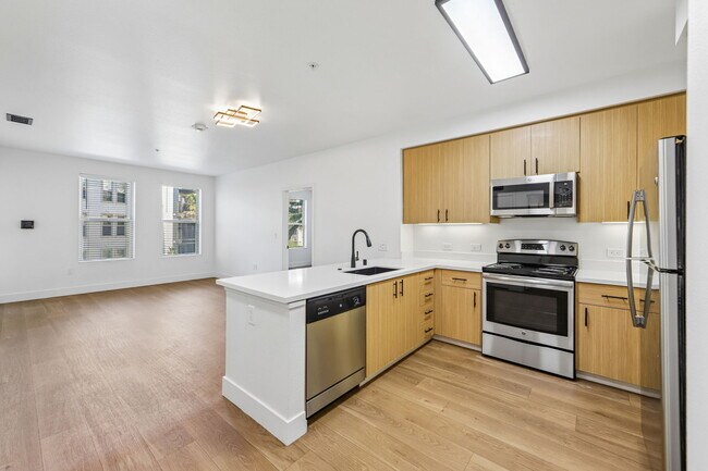 mResidences Redwood City