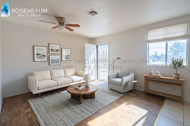 1702 W Shangri La Rd Phoenix, AZ 85029