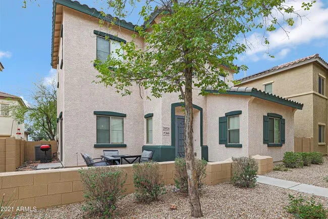 21926 N 103rd Ln Peoria, AZ 85383 photo 4