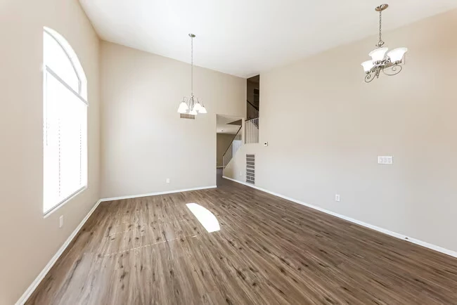 12429 W Montebello Ave Litchfield Park, AZ 85340 photo 4