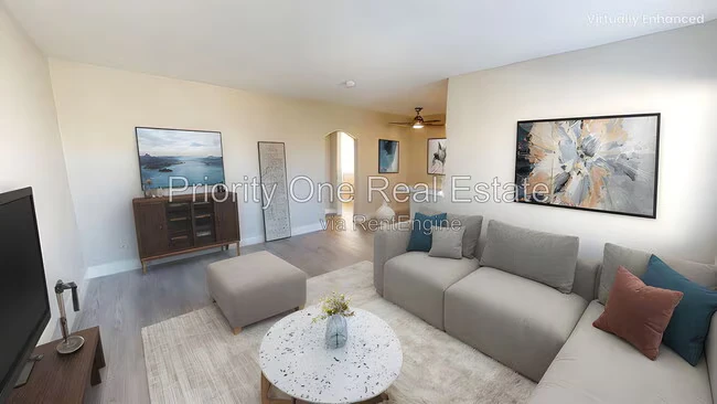 4425 50th St San Diego, CA 92115 photo 2