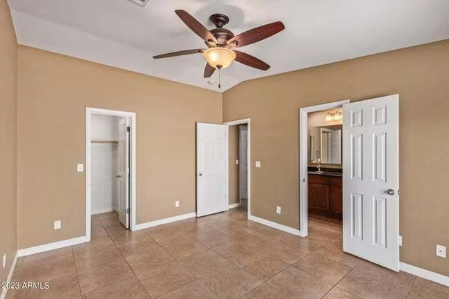 3140 W Villa Rita Dr Phoenix, AZ 85053 photo 5