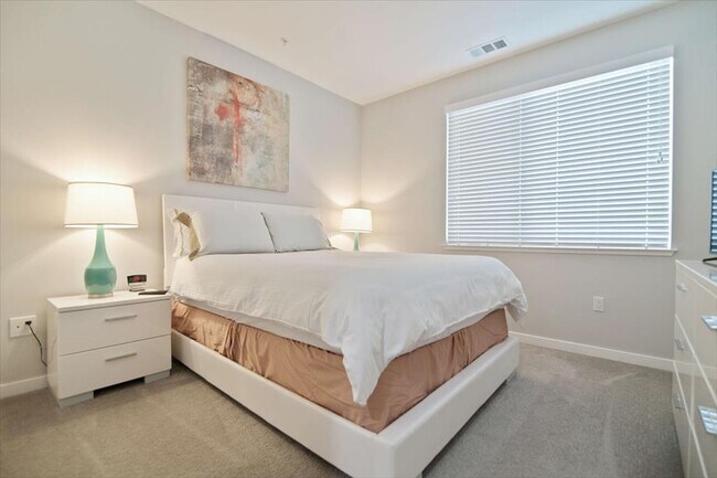 3639 Haven Ave Menlo Park, CA 94025 photo 4