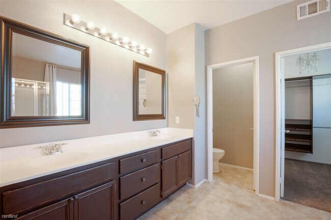33209 Puffin St Temecula, CA 92592 photo 3