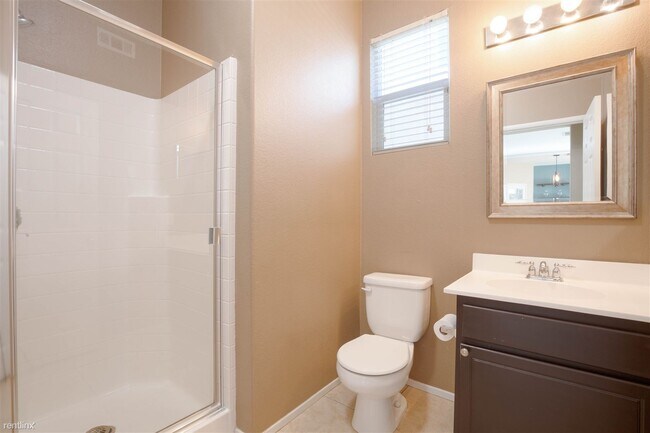 33209 Puffin St Temecula, CA 92592 photo 2