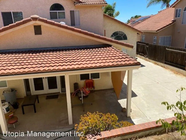11863 Thomas Hayes Ln San Diego, CA 92126 photo 2