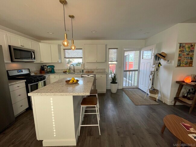 4642 34th St San Diego, CA 92116 photo 5