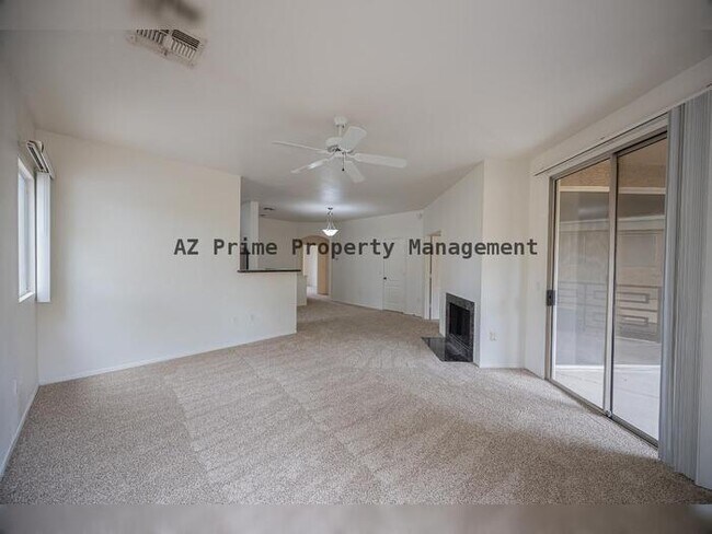 1411 E Orangewood Ave Phoenix, AZ 85020 photo 4