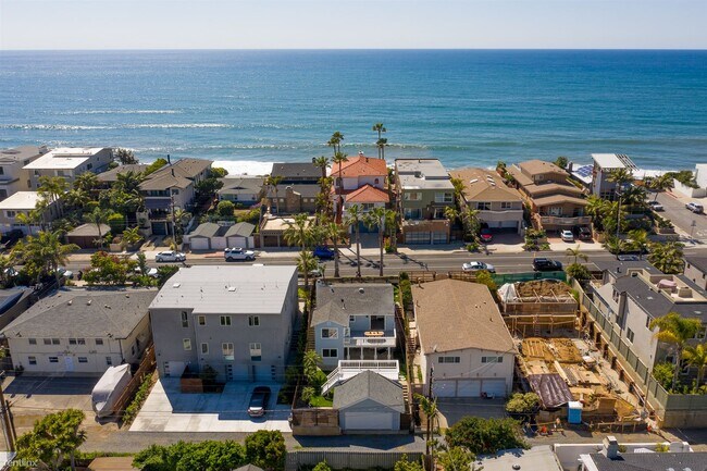305 Neptune Ave Encinitas, CA 92024 photo 4