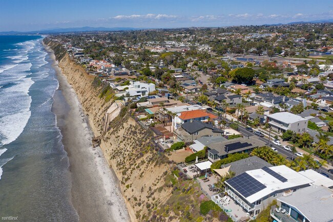 305 Neptune Ave Encinitas, CA 92024 photo 3