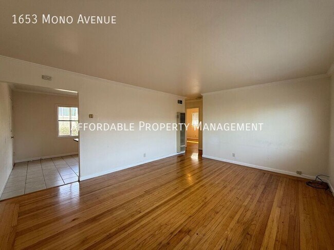 1653 Mono Ave photo 3