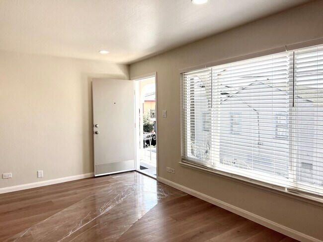 666 1st Ln South San Francisco, CA 94080 photo 3