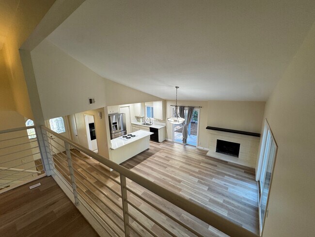 4894 Alondra Way Carlsbad, CA 92008 photo 5