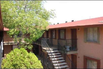 Entertainers Dream Remodeled For You. Corner Lot, Huge Yard, Gourmet Kitchen, Pool, Kids Play Area!!! Sunnyslope District!!! North Central Dream Location!!!! photo 3