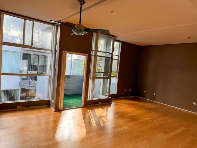 120 Island Ave San Diego, CA 92101 photo 3