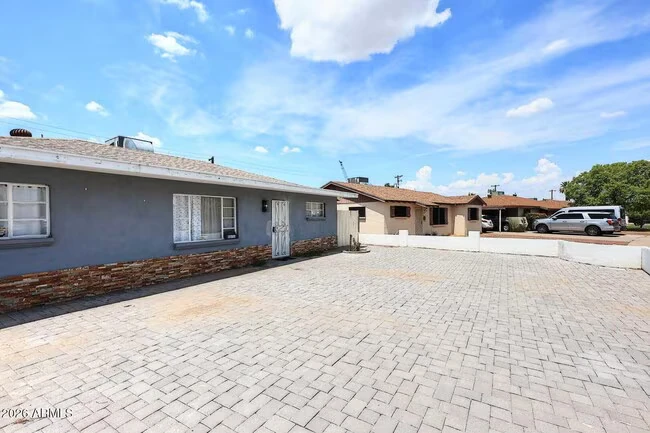 8806 N 30th Ave Phoenix, AZ 85051 photo 5