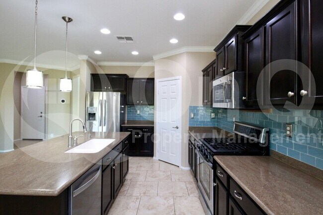 27030 N 17th Ave Phoenix, AZ 85085 photo 5