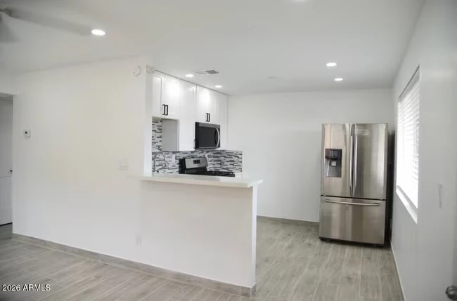 11033 N 16th Ave Phoenix, AZ 85029 photo 3