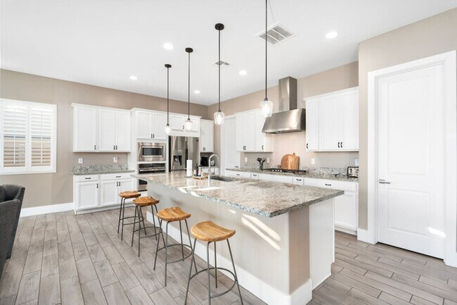 21161 E Superstition Dr Queen Creek, AZ 85142 photo 3